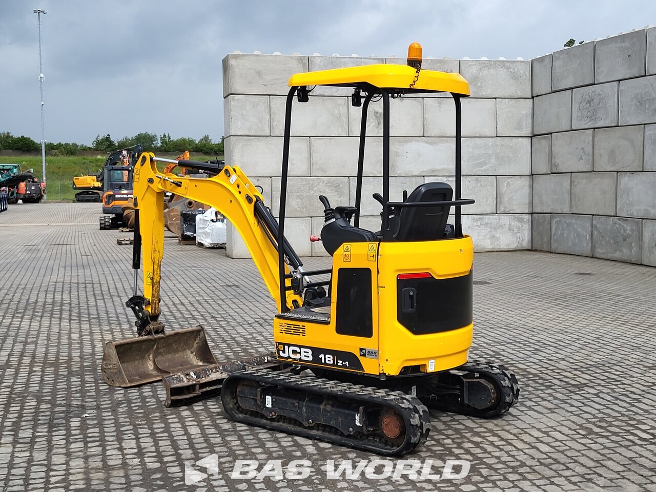Other : JCB 18Z-1 Mini excavatoare