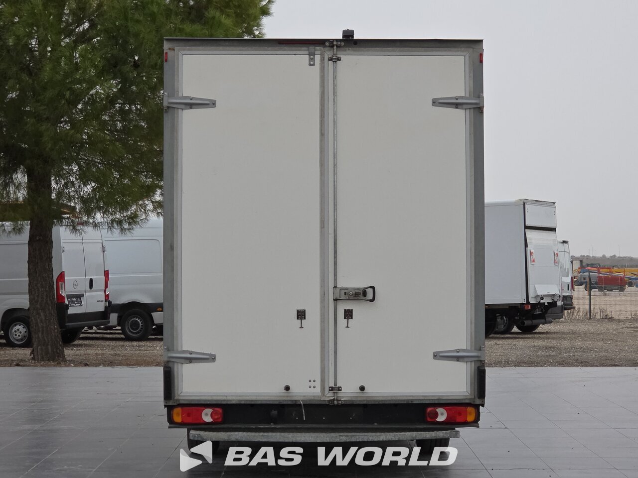 Other : Renault Master 145PK Box body