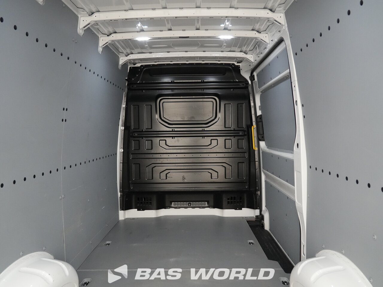 Other : Volkswagen Crafter 140pk Kastenwagen