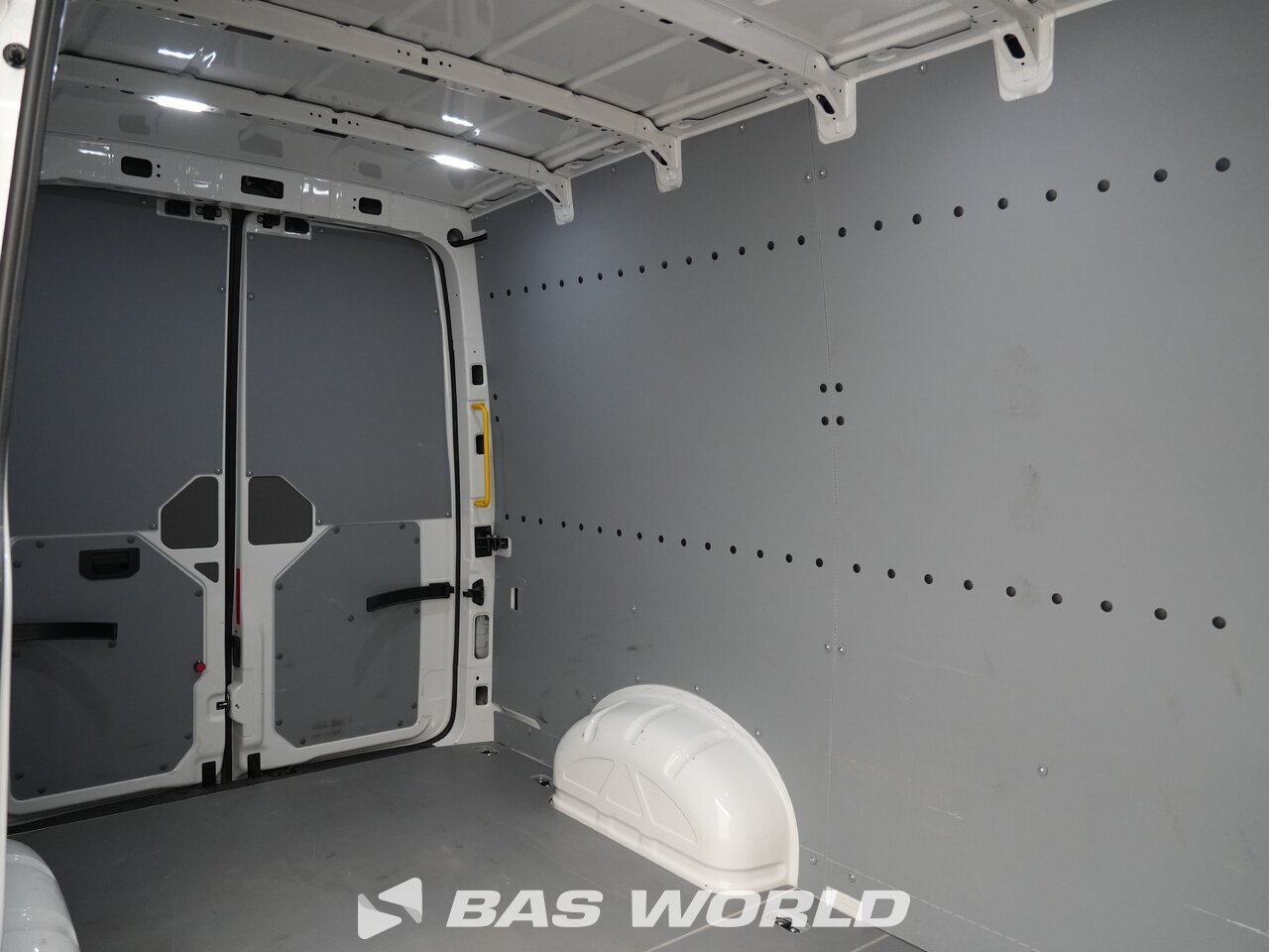Other : Volkswagen Crafter 140pk Kastenwagen