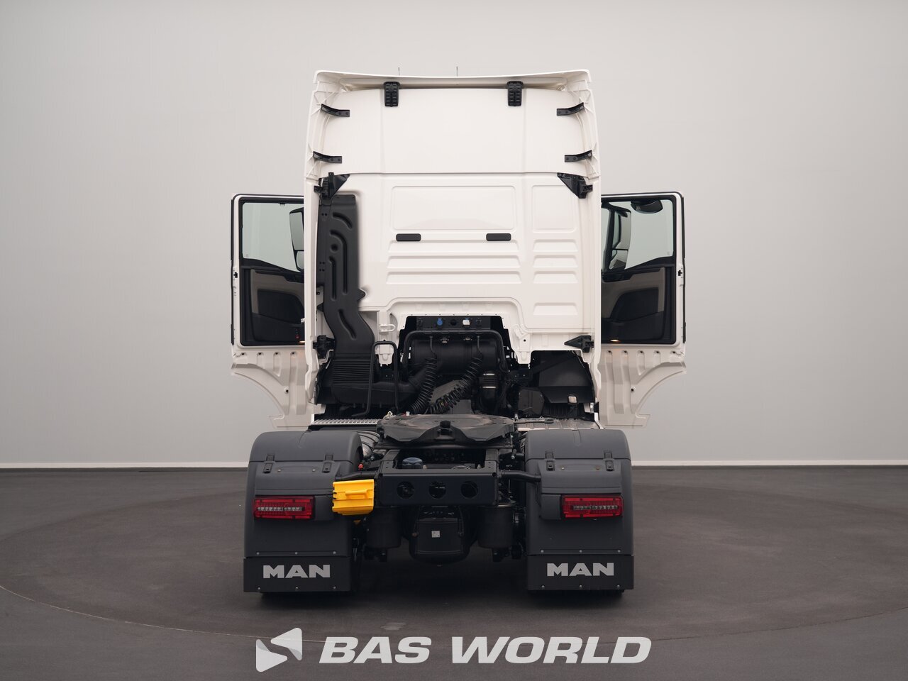 Other : MAN TGX 18.480 sattelzugmaschine