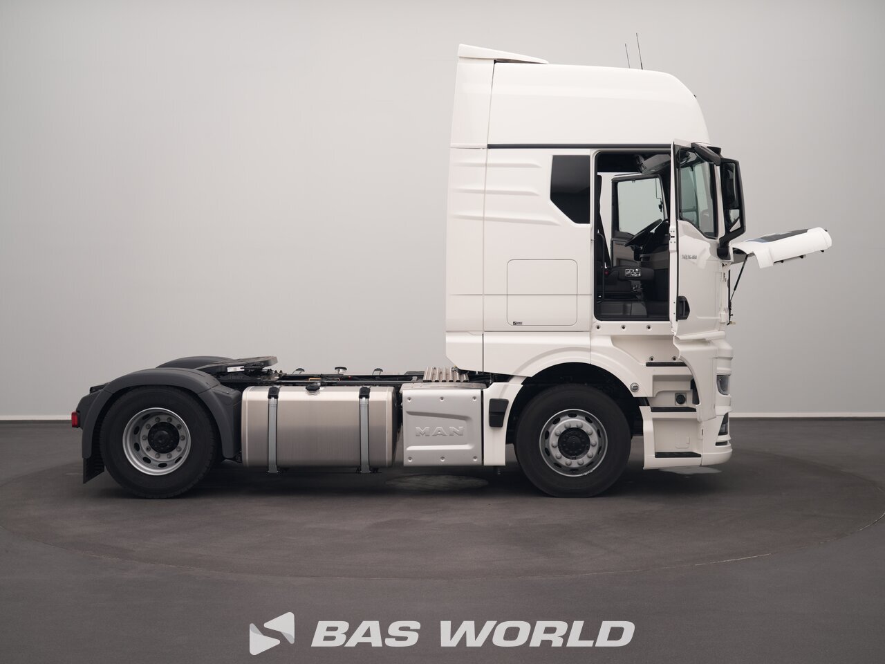 Other : MAN TGX 18.480 sattelzugmaschine