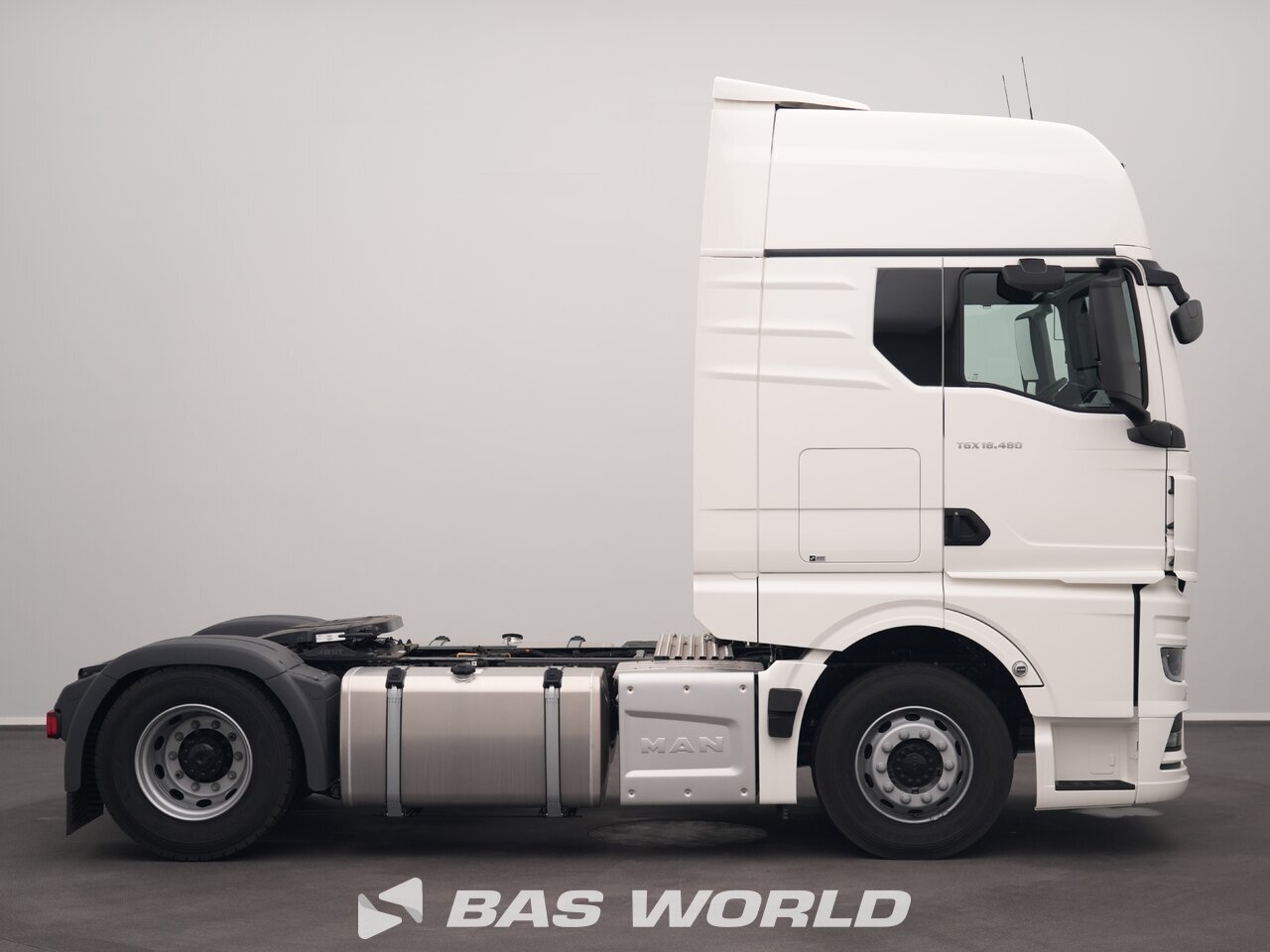 Other : MAN TGX 18.480 sattelzugmaschine