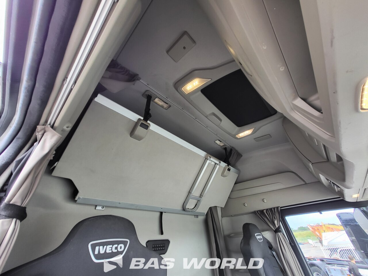 Other : Iveco S-Way 460 Tractor Unit