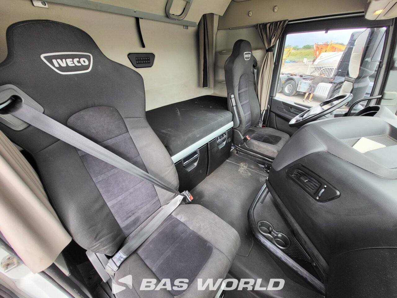Other : Iveco S-Way 460 Tractor Unit