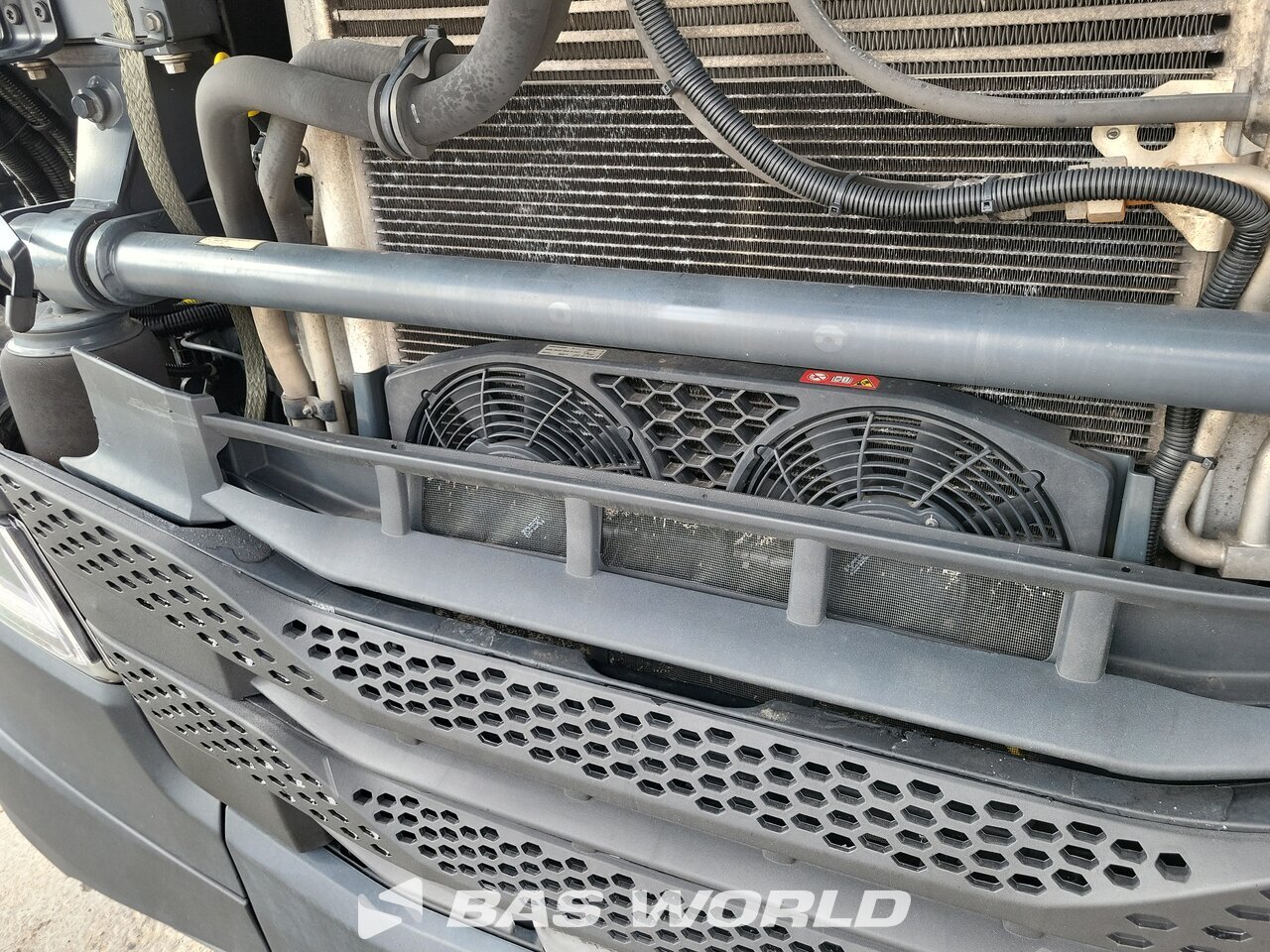 Other : Iveco S-Way 460 Tractor Unit