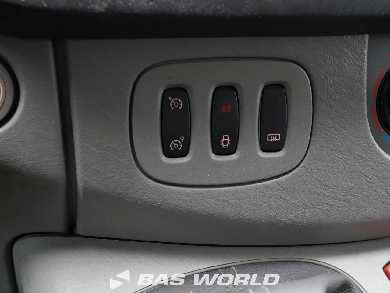 Other : Opel Vivaro 115PK شاحنة خفيفة بصندوق مغلق