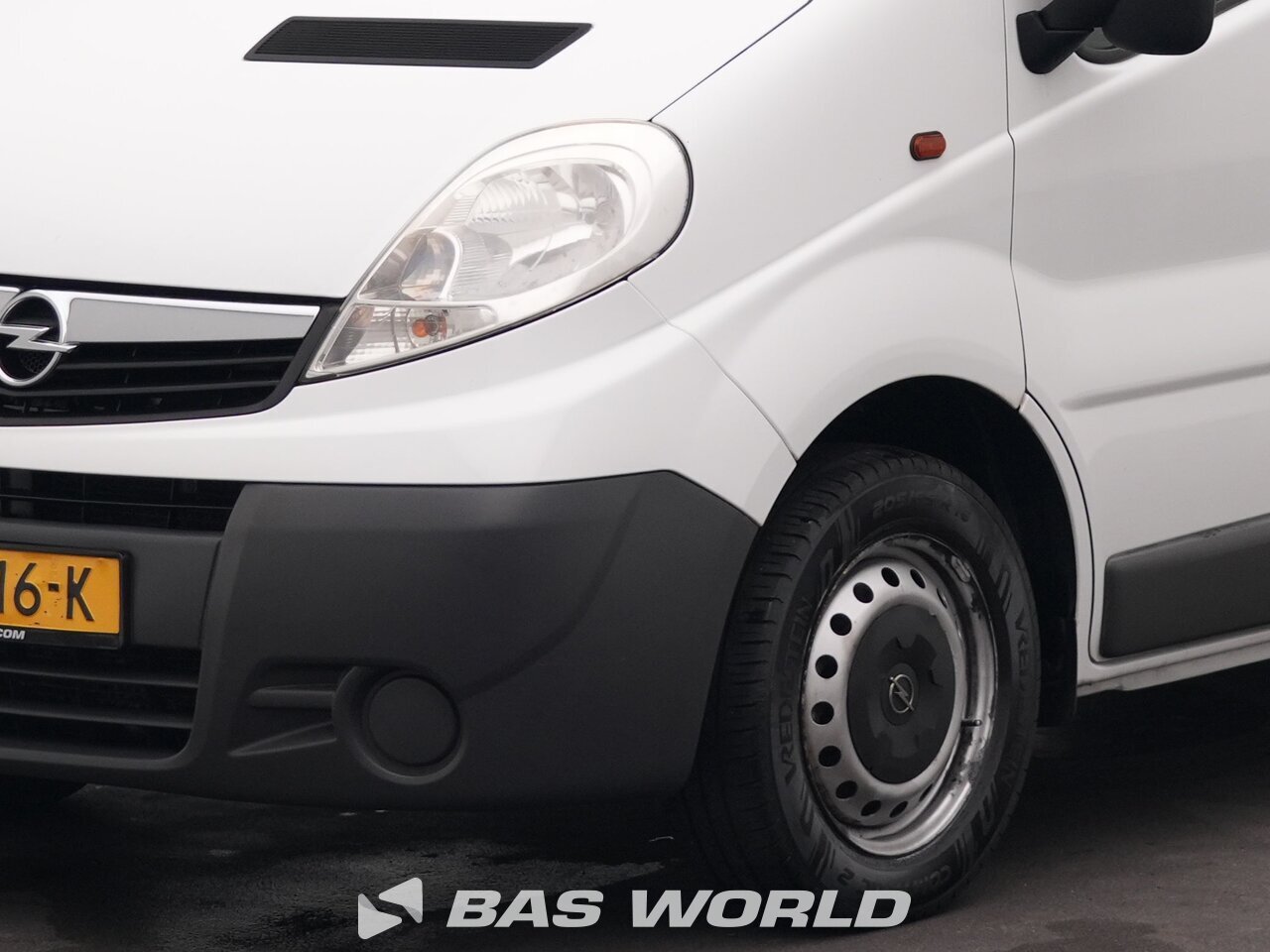 Other : Opel Vivaro 115PK شاحنة خفيفة بصندوق مغلق