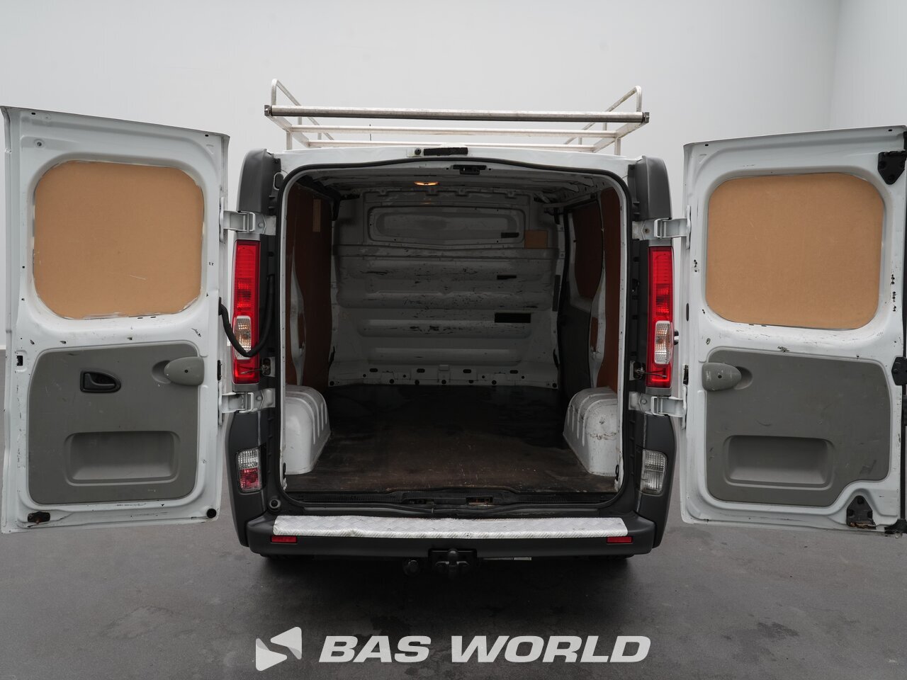 Other : Opel Vivaro 115PK شاحنة خفيفة بصندوق مغلق