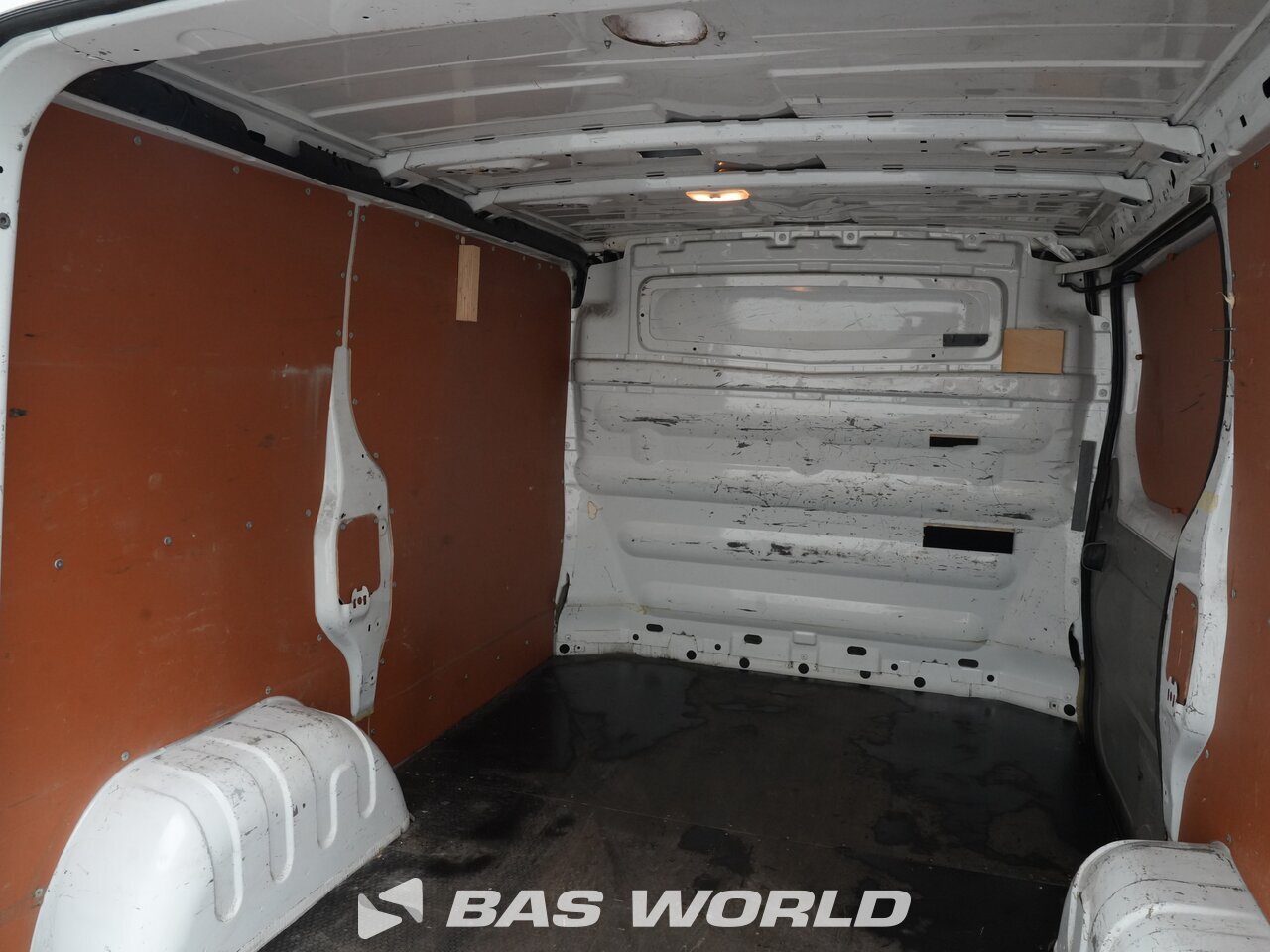 Other : Opel Vivaro 115PK شاحنة خفيفة بصندوق مغلق