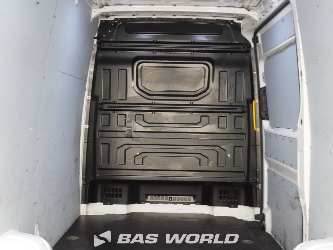 Other : Volkswagen Crafter 140pk Затворен ван