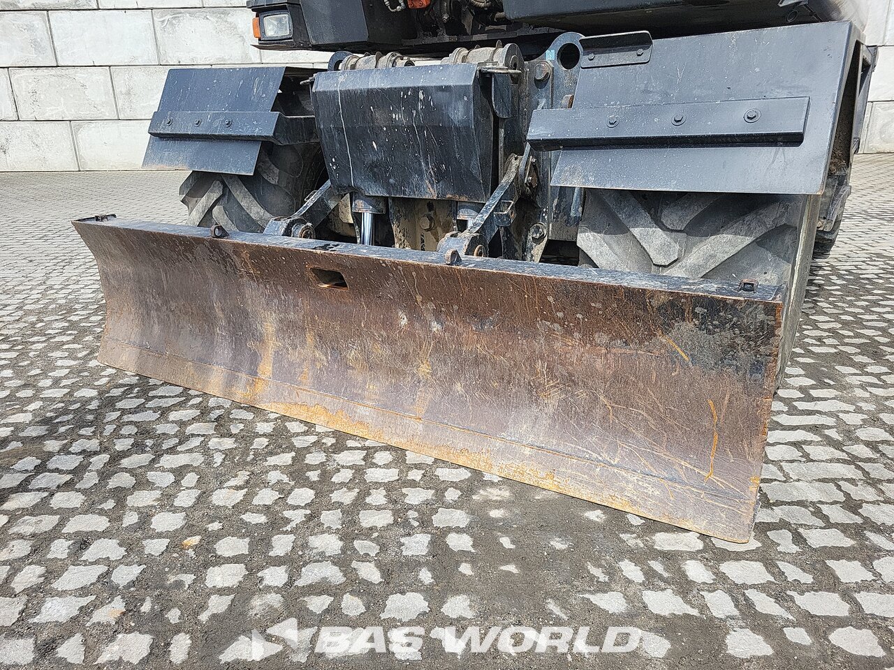 Other : Hitachi ZX140W -5B Wheeled excavator