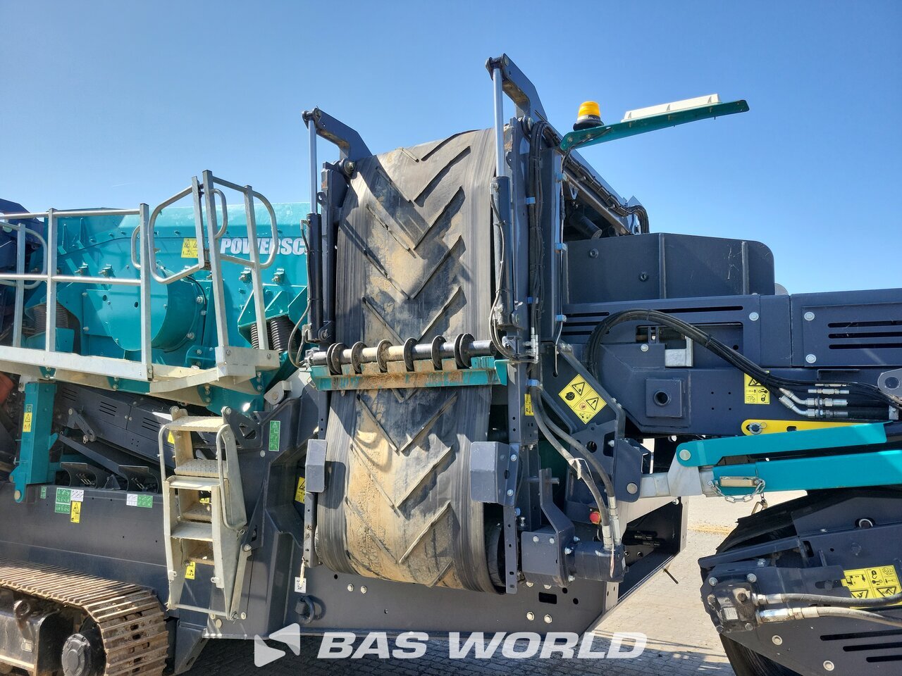 Other : Powerscreen WARRIOR 1400X آلة الغربلة الهزازة
