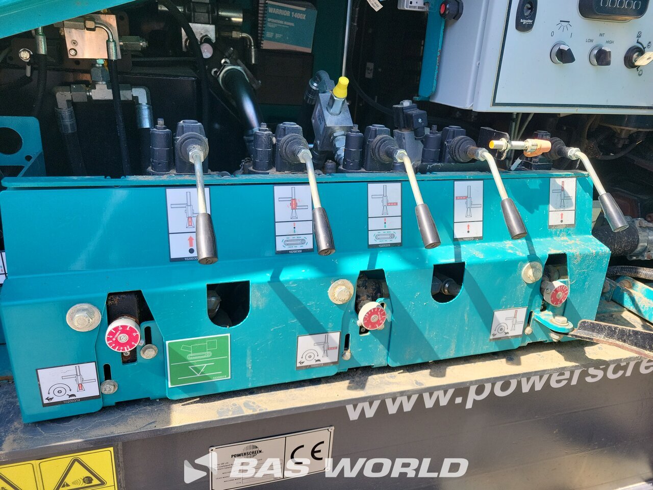 Other : Powerscreen WARRIOR 1400X آلة الغربلة الهزازة