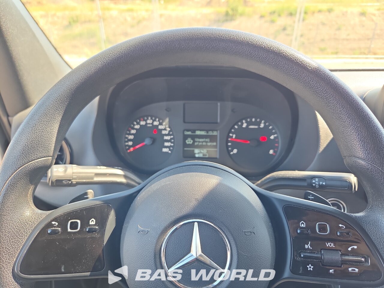 Other : Mercedes Sprinter 215 CDI закрыто