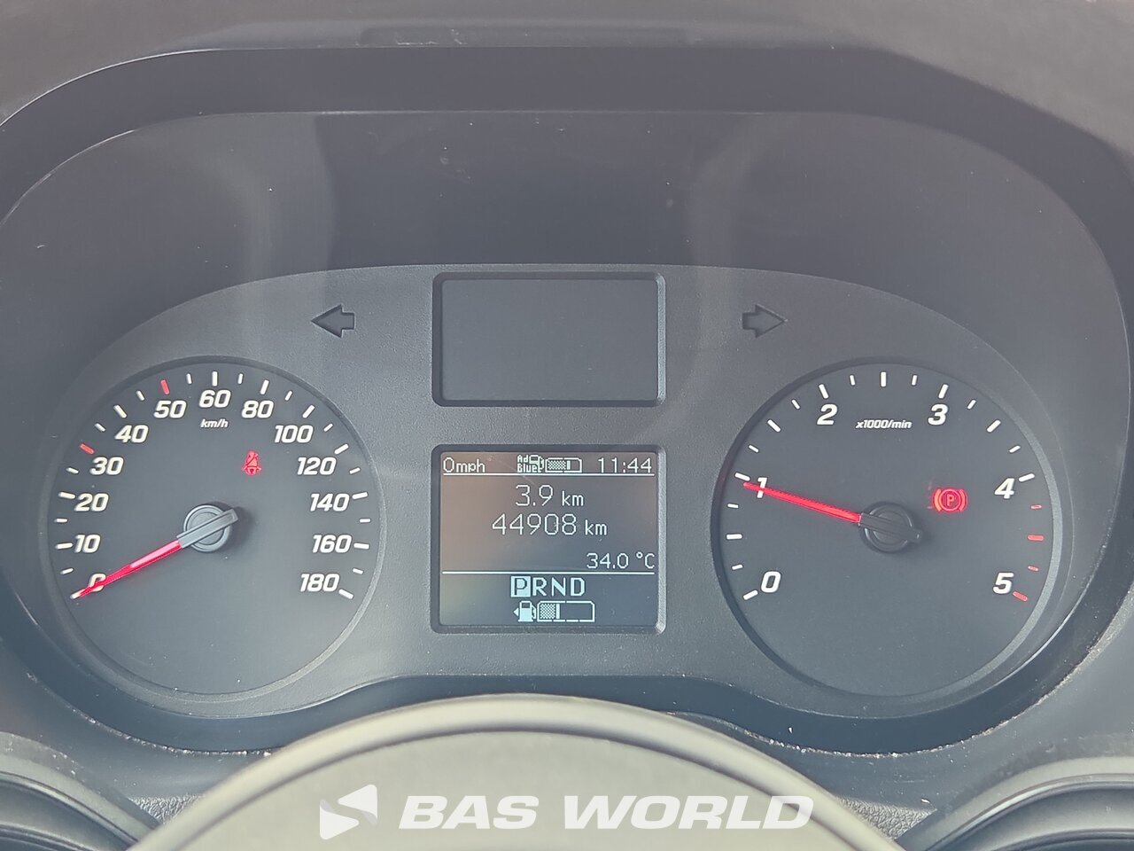 Other : Mercedes Sprinter 215 CDI закрыто
