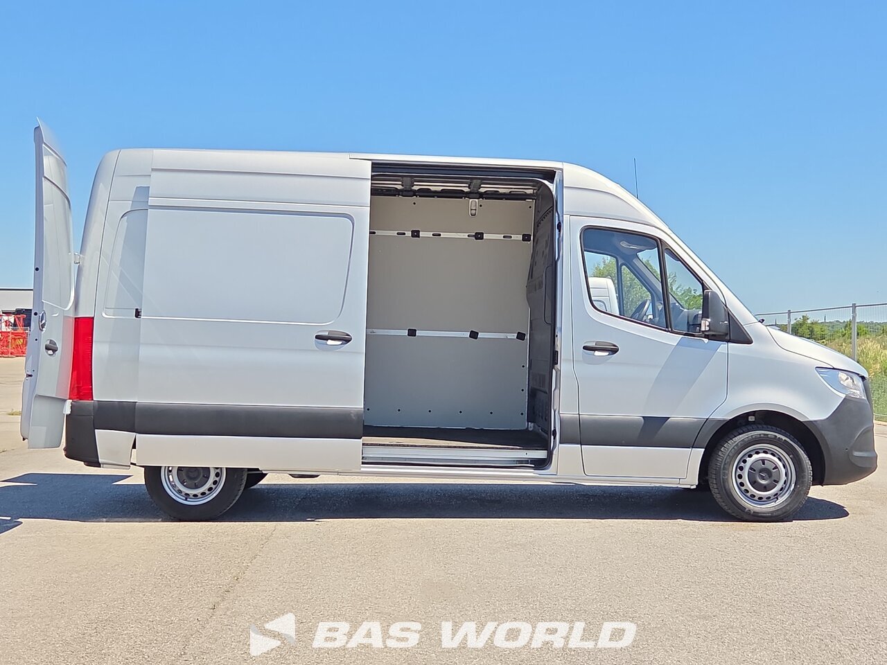 Other : Mercedes Sprinter 215 CDI Furgonetka