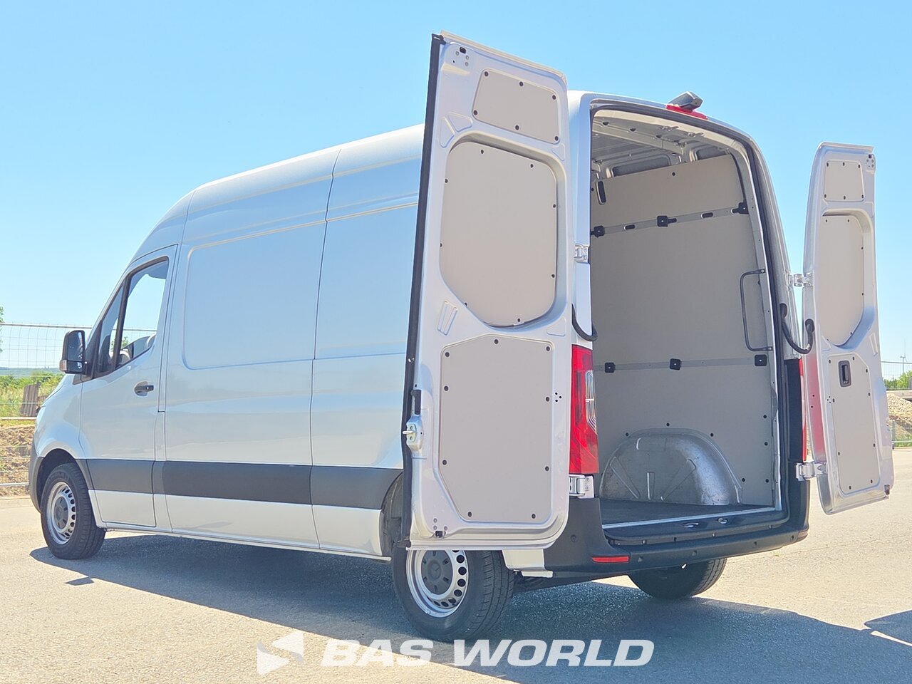 Other : Mercedes Sprinter 215 CDI Furgonetka