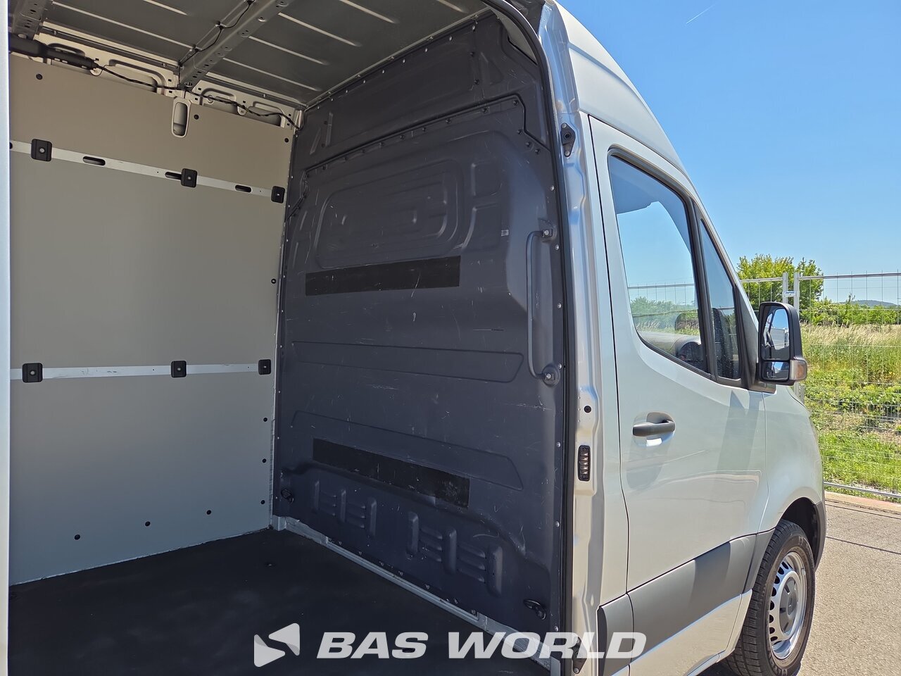 Other : Mercedes Sprinter 215 CDI Gesloten bestelwagen