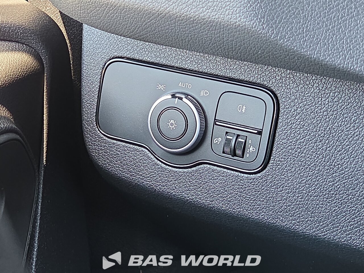 Other : Mercedes Sprinter 215 CDI Gesloten bestelwagen
