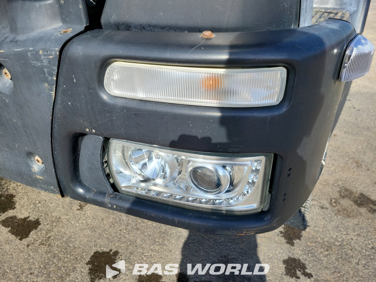 Other : Iveco EuroTrakker 410pk camión con gancho elevador