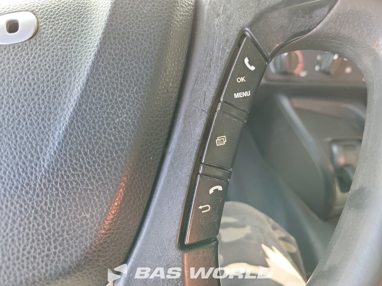 Other : Iveco EuroTrakker 410pk camión con gancho elevador