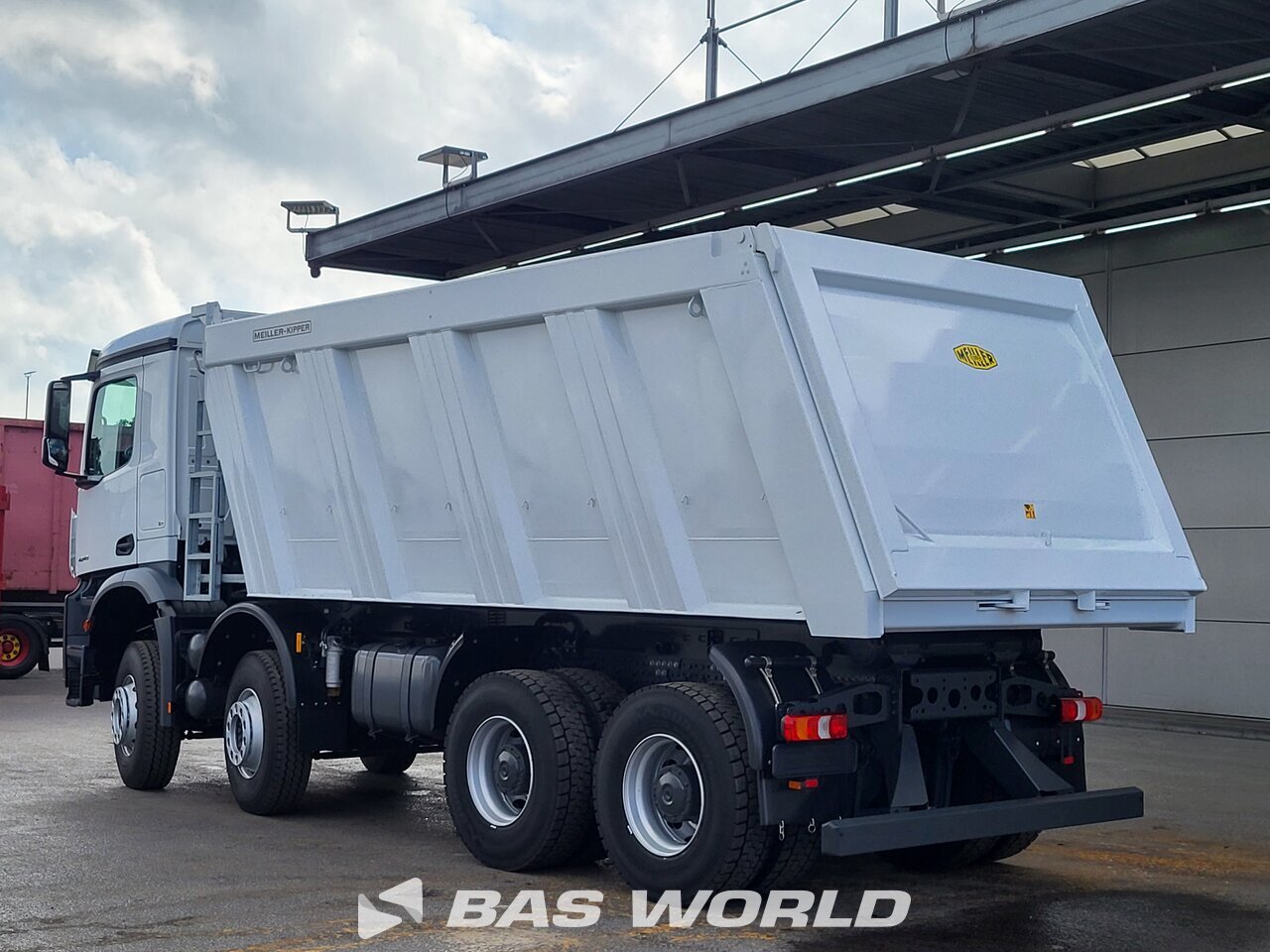 Other : Mercedes Arocs 4245 Camion Benne