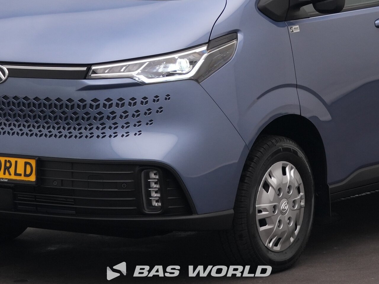 Other : Maxus eDeliver 7 Затворен ван