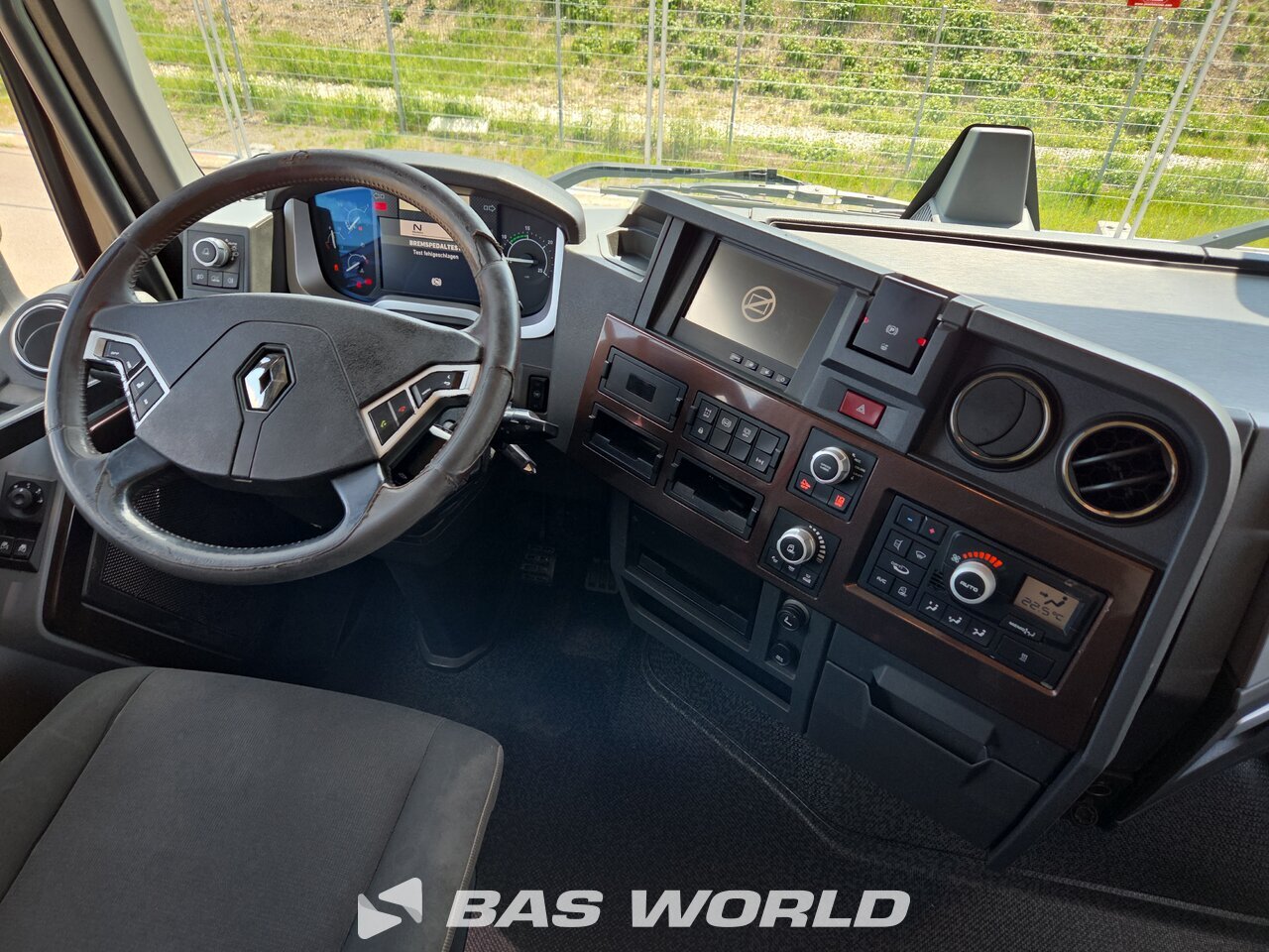 Other : Renault T 520 Vetopöytäauto
