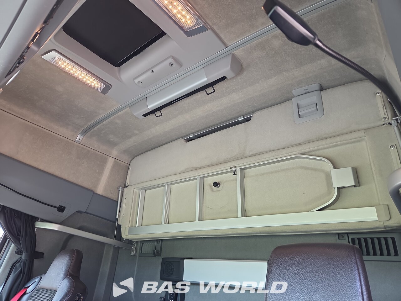 Other : Renault T 520 Vetopöytäauto