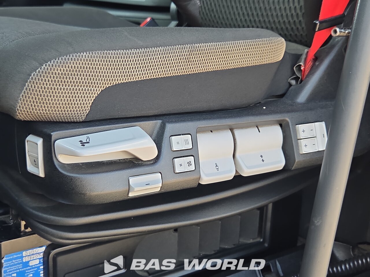 Other : Renault T 520 Vetopöytäauto