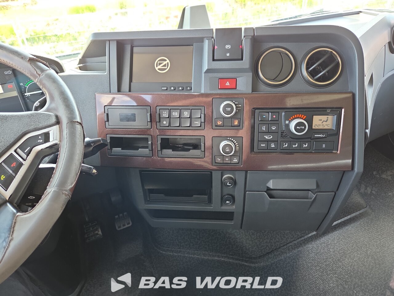 Other : Renault T 520 Vetopöytäauto