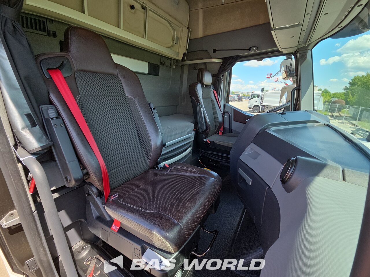 Other : Renault T 520 Vetopöytäauto