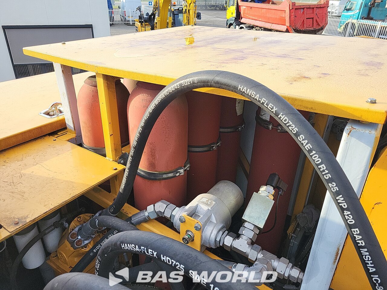 Other : Liebherr A934 مناولات المخلفات مناولات صناعية