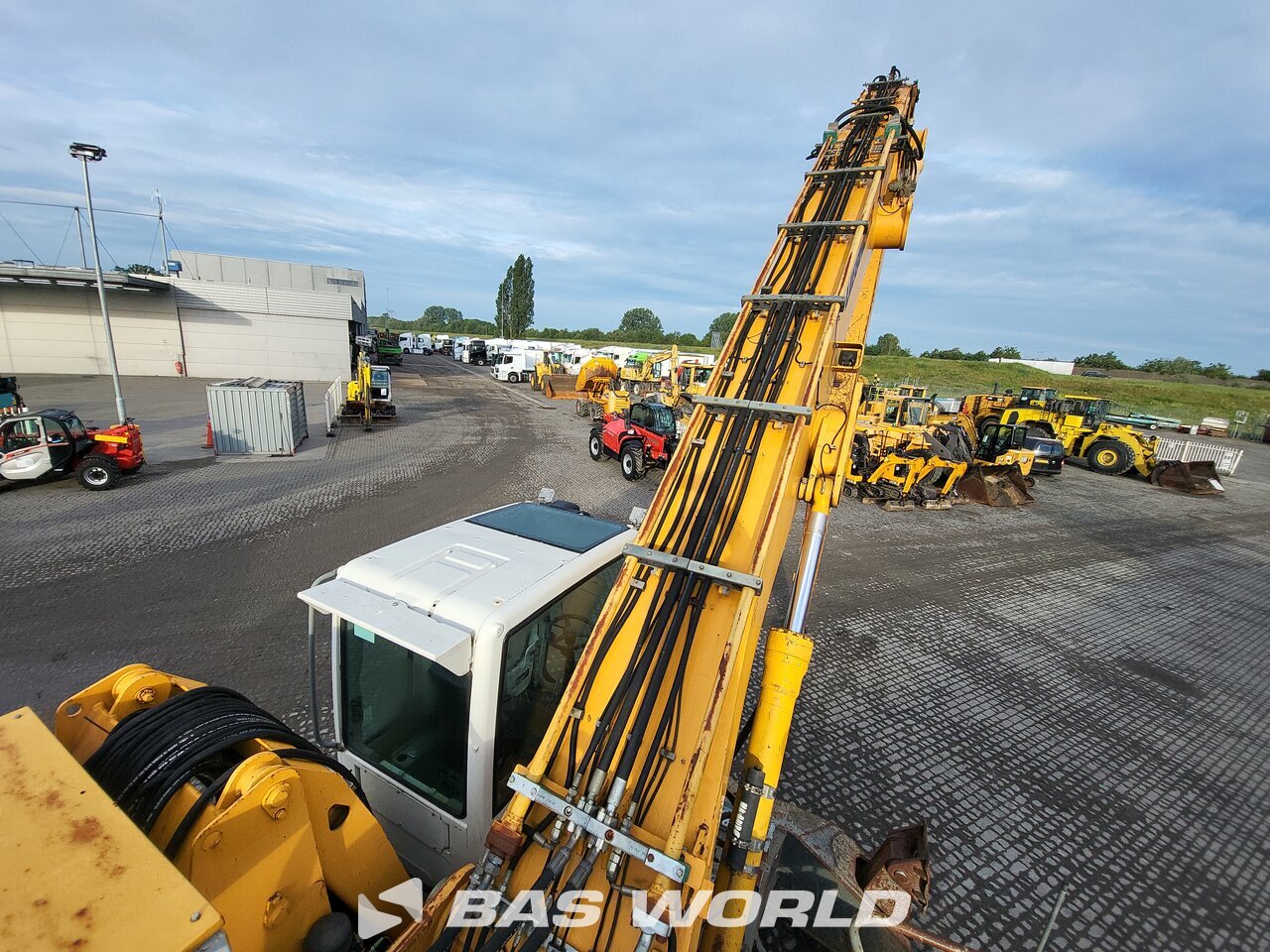 Other : Liebherr A934 مناولات المخلفات مناولات صناعية