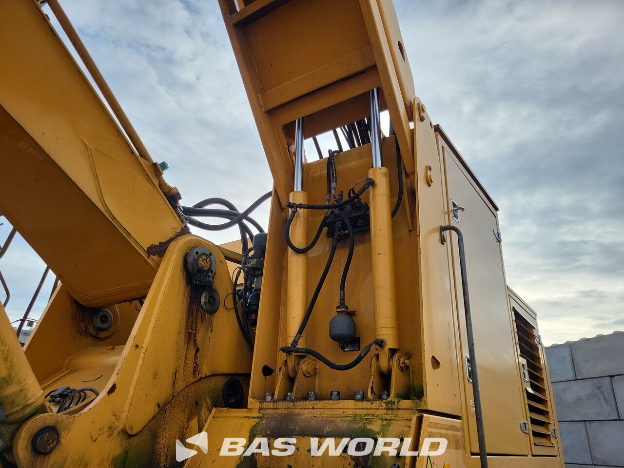 Other : Liebherr A934 مناولات المخلفات مناولات صناعية