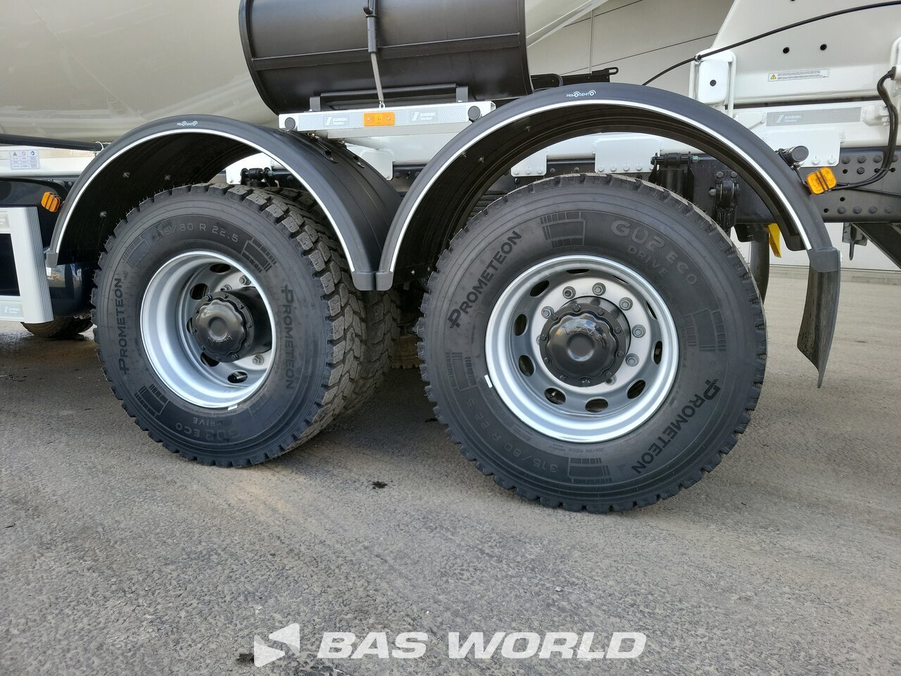 Other : MAN TGS 41.440 Camion hormigonera