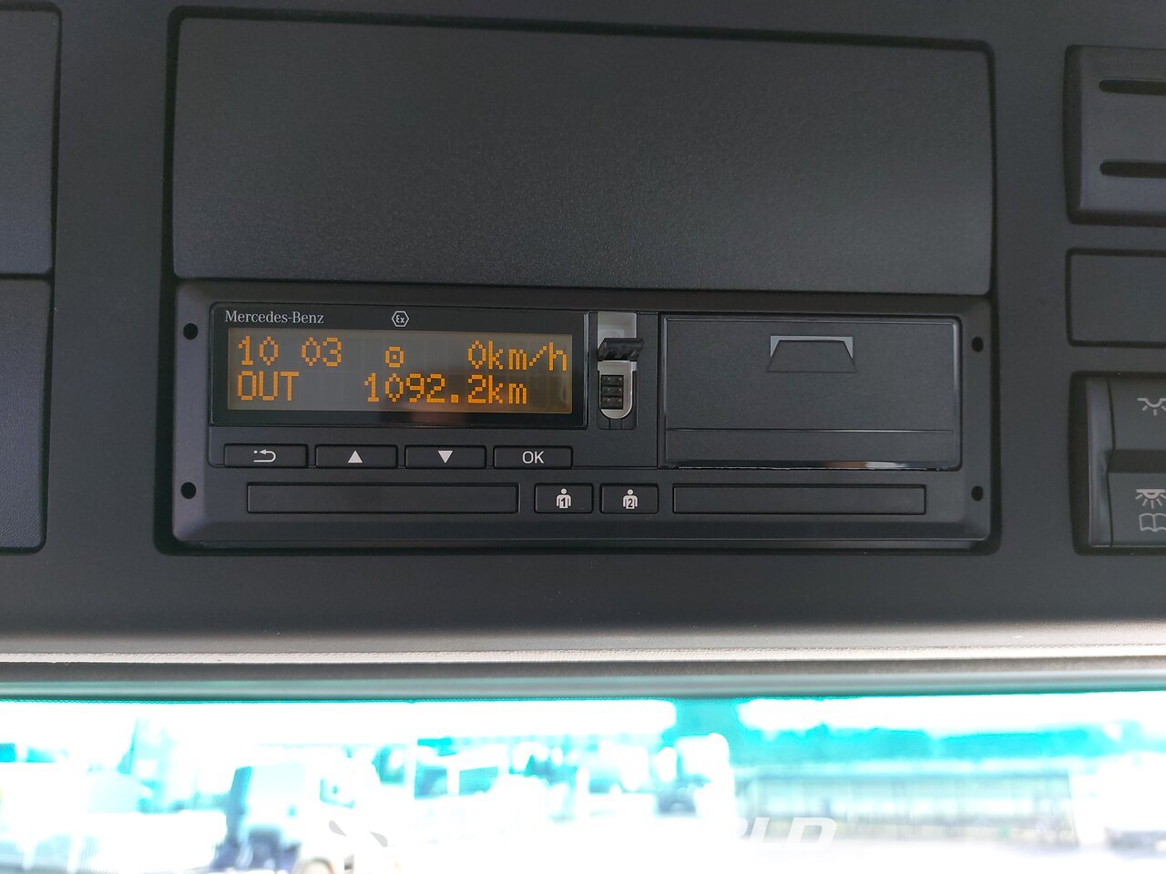 Other : Mercedes Arocs 4142 Camion hormigonera