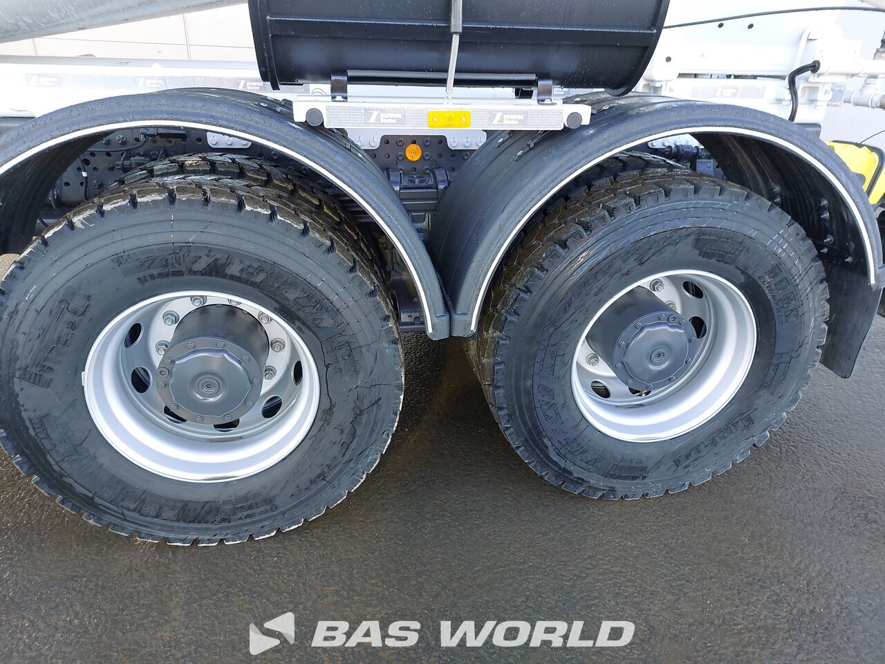 Other : Mercedes Arocs 4142 Betonmixer Vrachtwagen