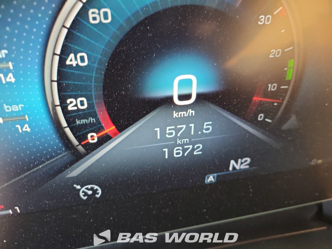 Other : Mercedes Actros 2532 شاحنة الجسم الصندوقي