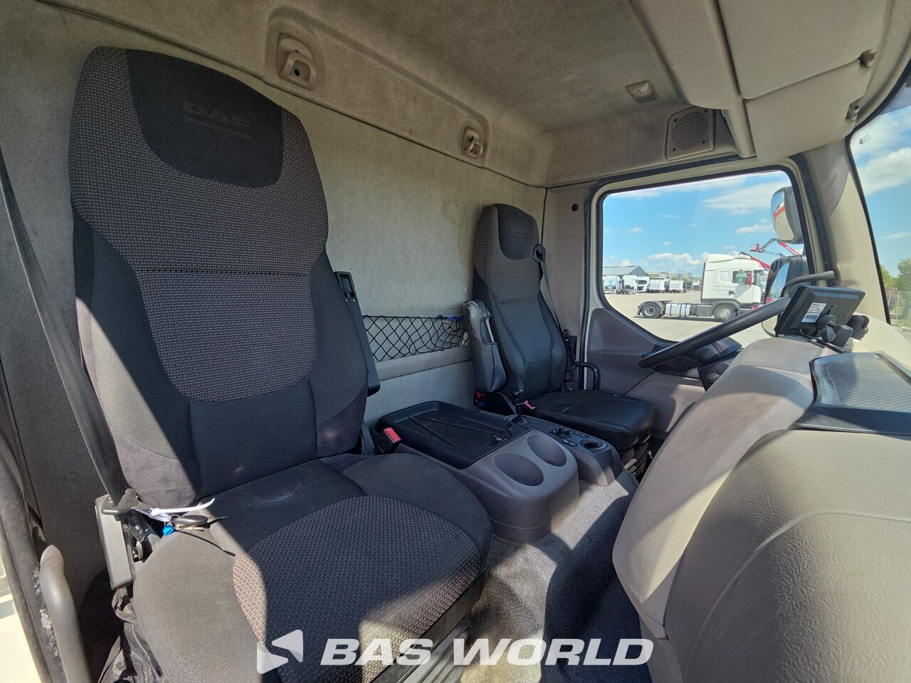 Other : DAF LF 250 Containere pentru furgonetă