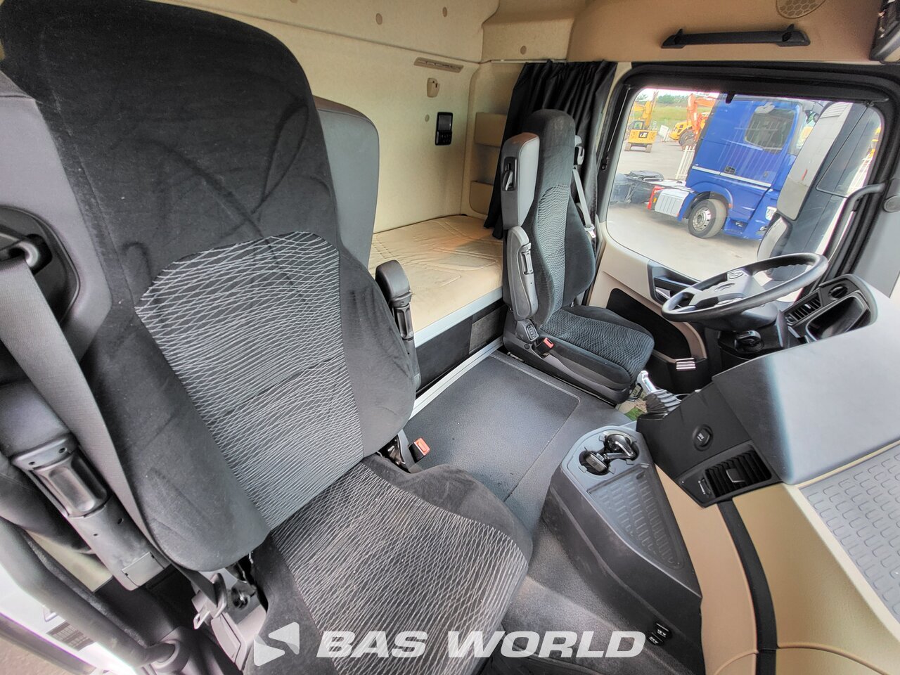Other : Mercedes Actros 1851 Tractor