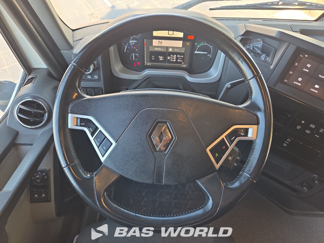 Other : Renault T 520 tegljač