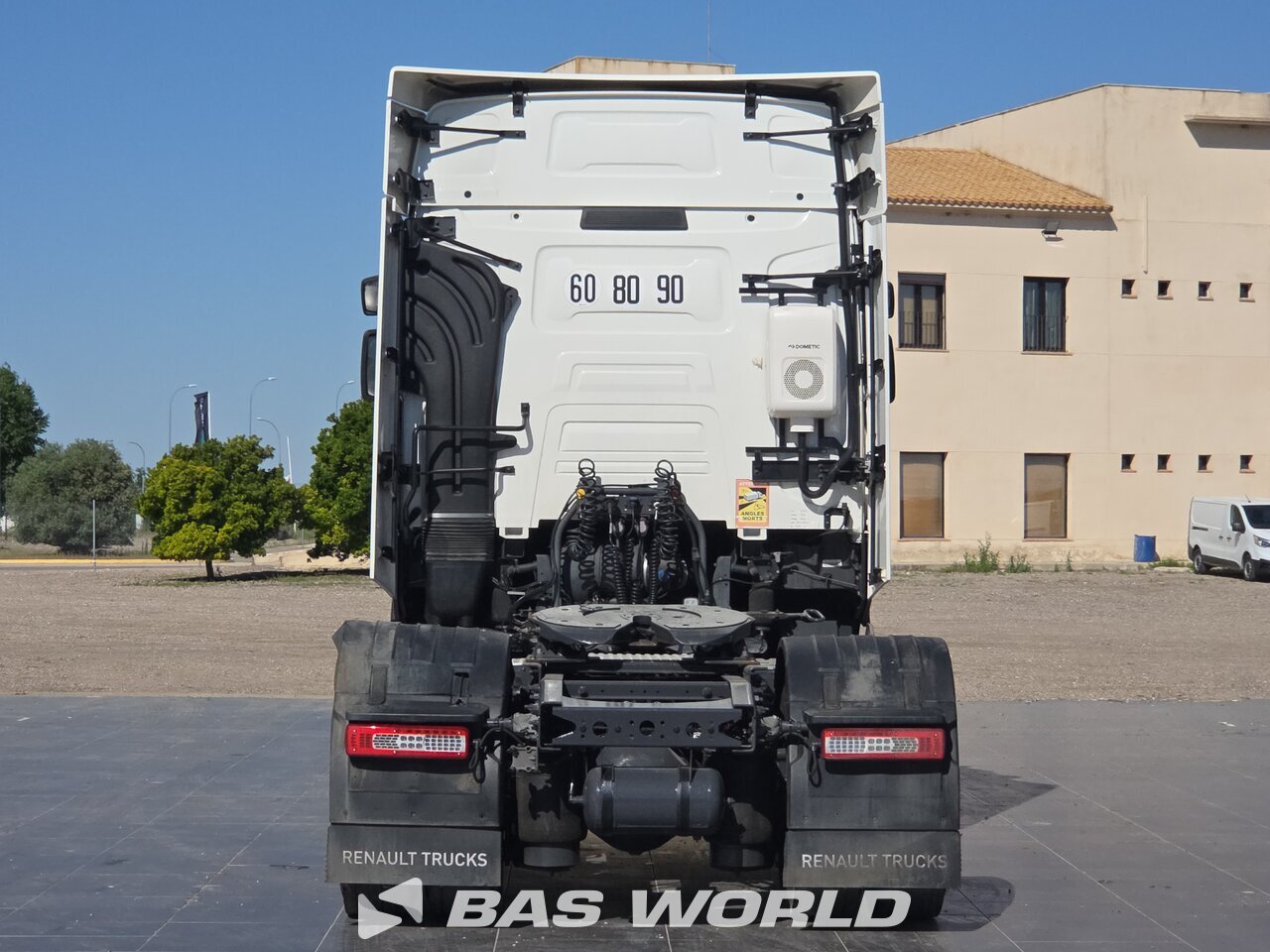 Other : Renault T 520 tegljač