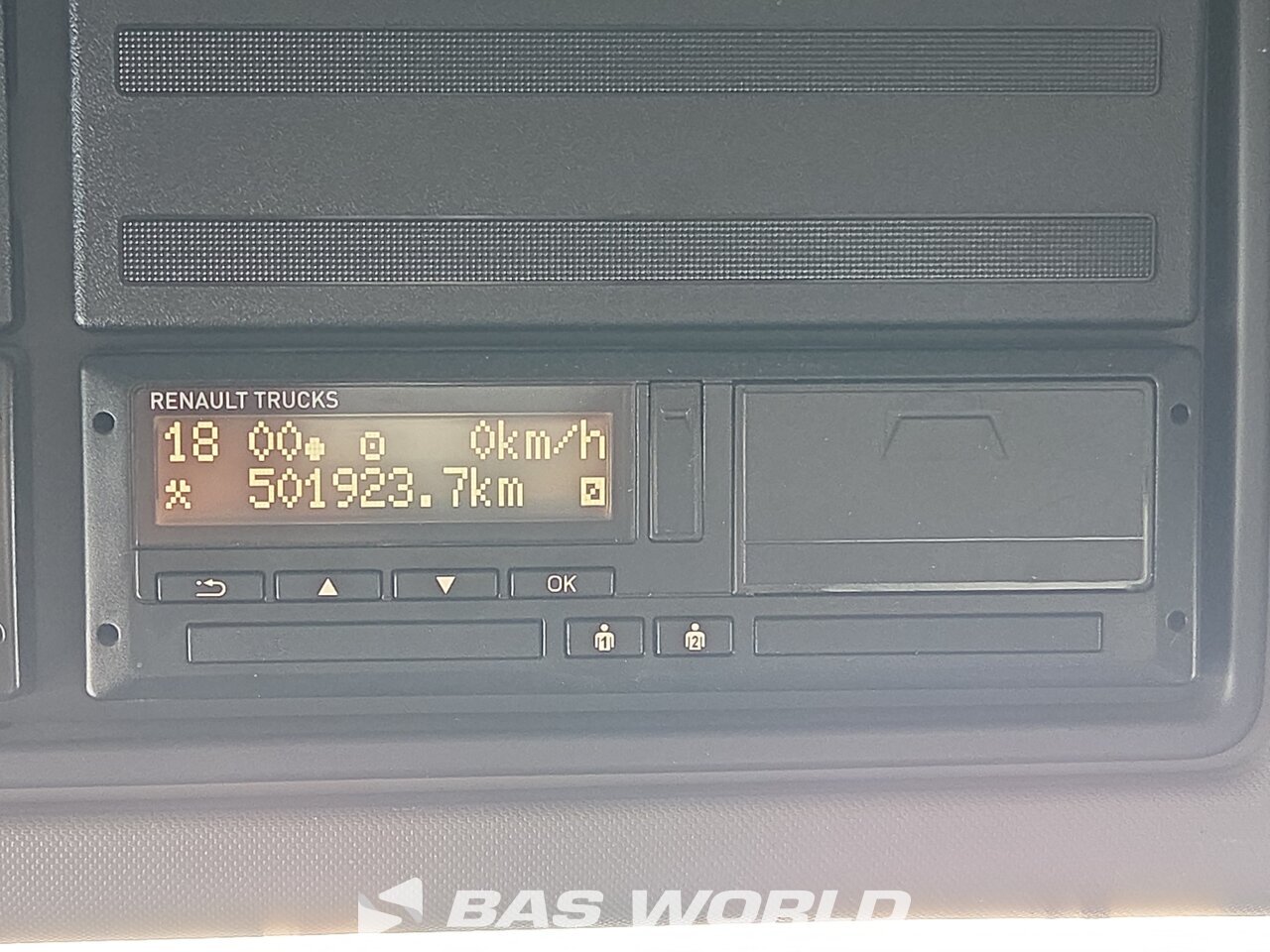 Other : Renault T 520 tegljač