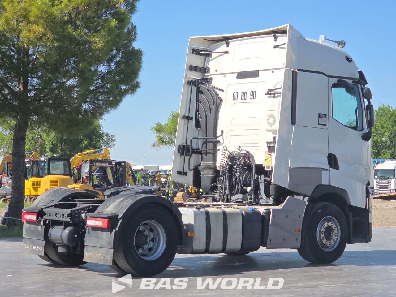 Other : Renault T 520 tegljač