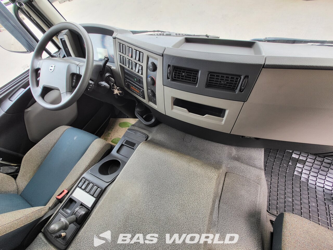 Other : Volvo FE 320 Autocarri telonati