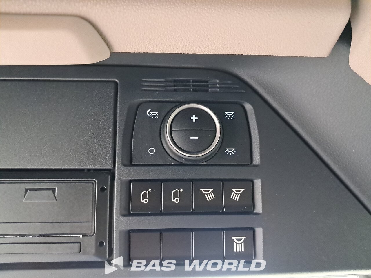 Other : DAF XF 480 tegljač
