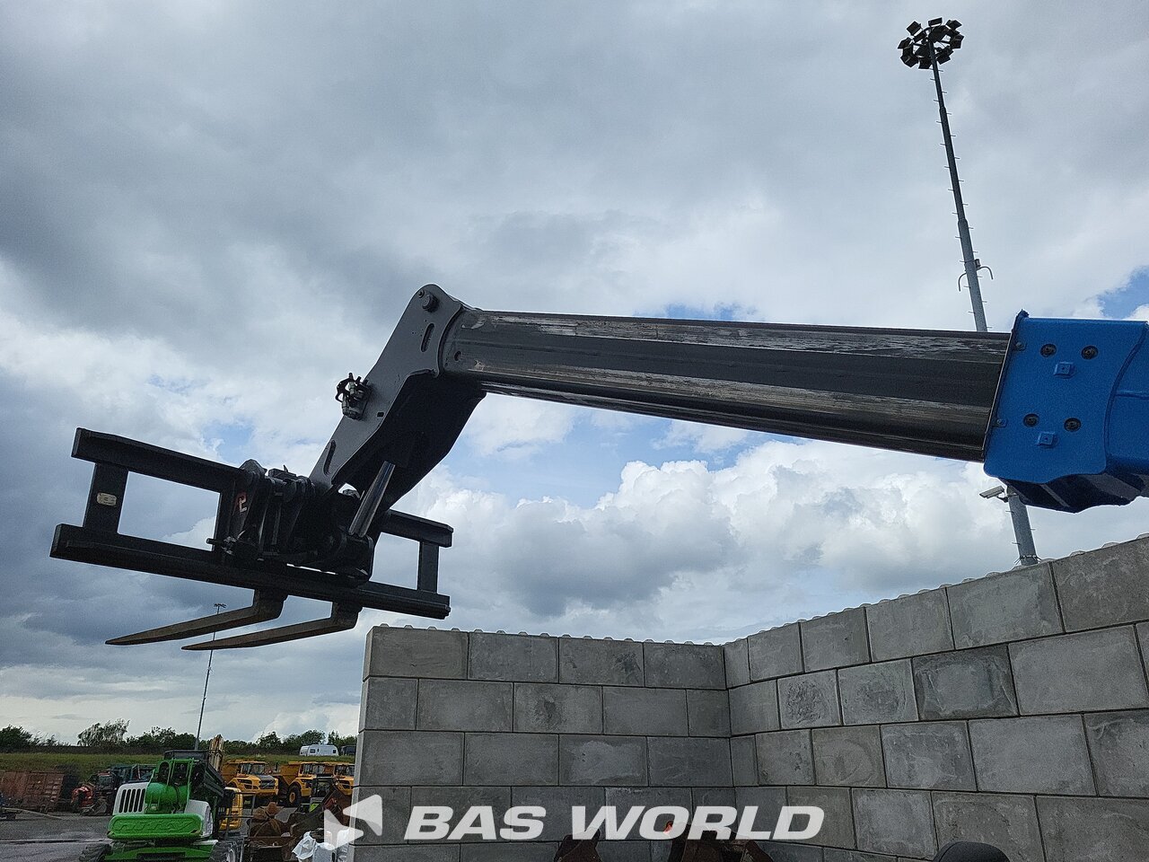 Other : Manitou MHT790 رافعة تلسكوبية