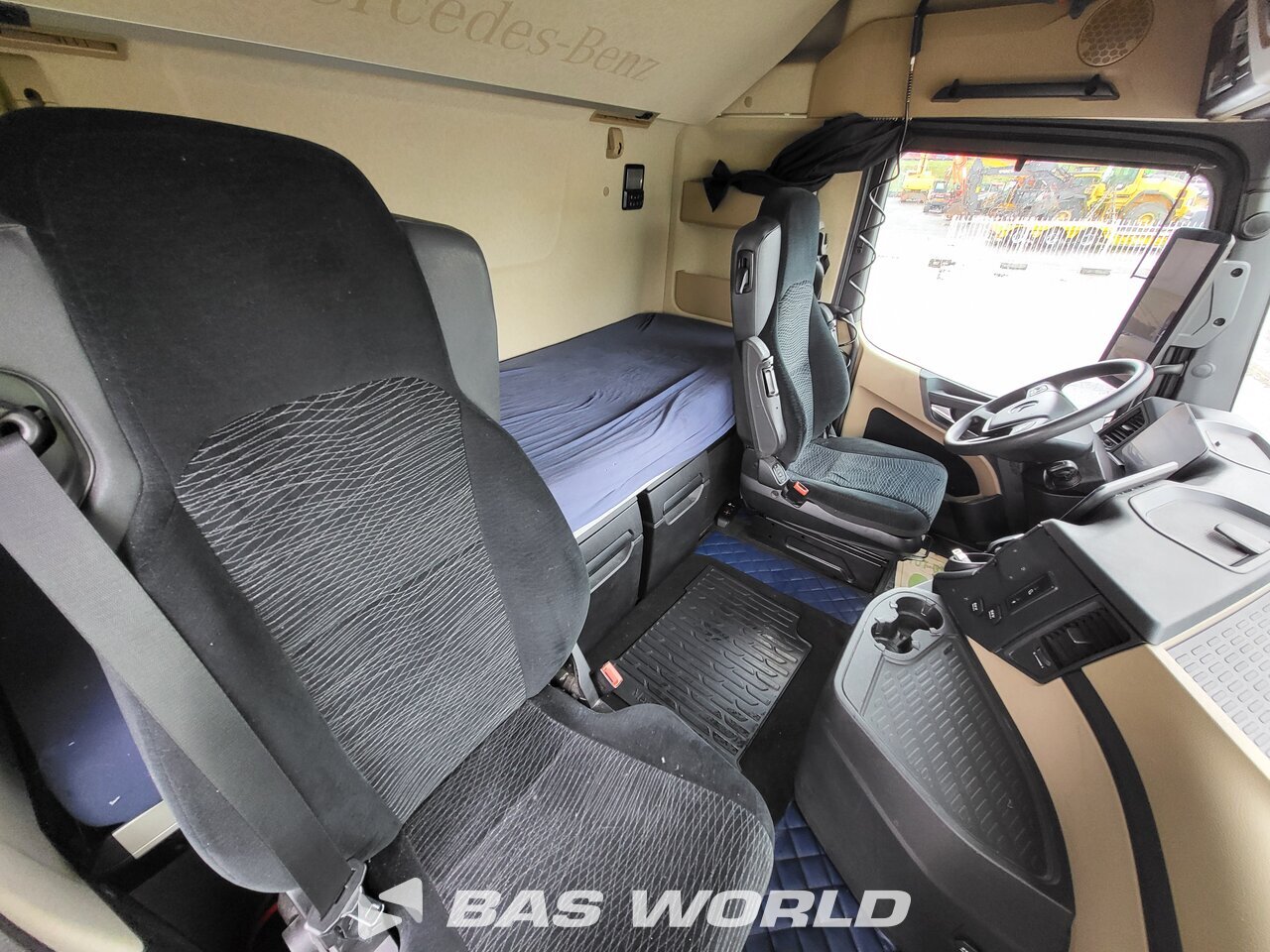 Other : Mercedes Actros 1846 Tractor